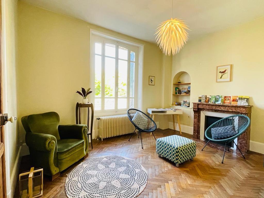 Charmante Maison Bourguignonne Avec Grand Jardin Et Parking Montbard Exteriér fotografie