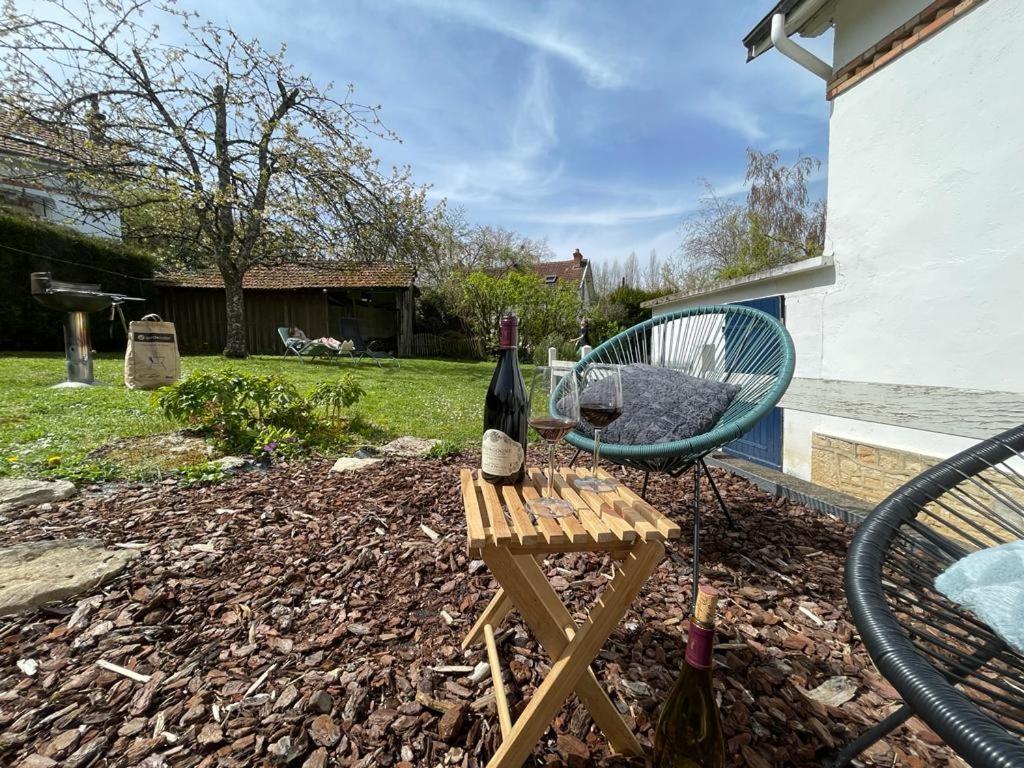 Charmante Maison Bourguignonne Avec Grand Jardin Et Parking Montbard Exteriér fotografie